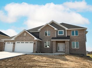8022 Stanley Trl, Frankfort, IL 60423