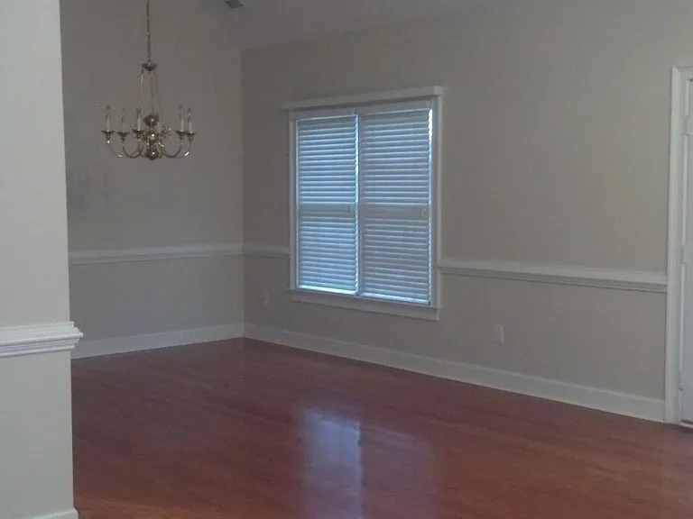 217 Palette Ln — Photo 3