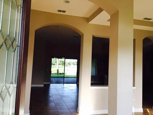4 bed, 2819 sqft, $2,800 — Photo 4