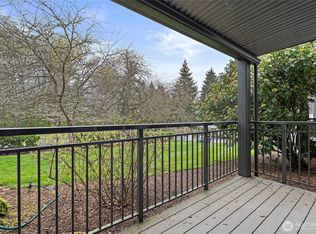 12709 NE 116th St APT C102, Kirkland, WA