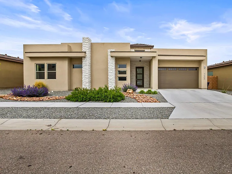 7908 Tiburon Hills Dr NW — Photo 2