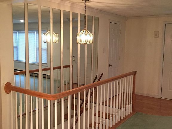 Galley Hill Rd main entrance