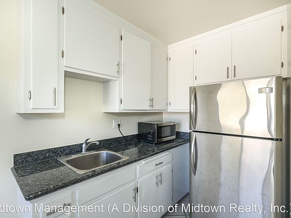 2nd image of 536 Hawthorne Ave #F
