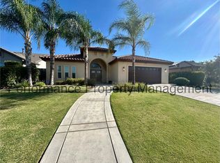 10225 Azimuth St, Bakersfield, CA 93306