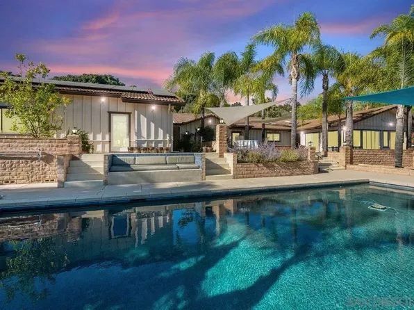 3647 Laketree Dr, Fallbrook, CA 92028