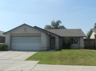 131 Orit Ave, Parlier, CA 93648