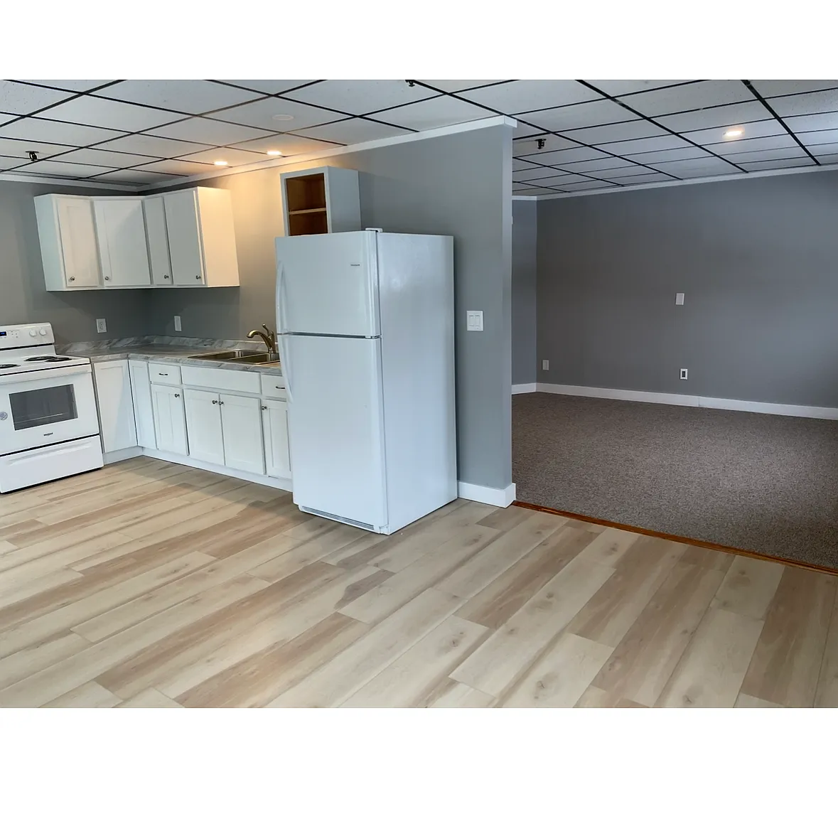 Studio, 650 sqft, $1,300 — Photo 4