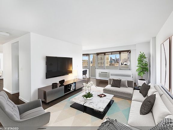 2nd image of 100 W 93rd St APT 21J