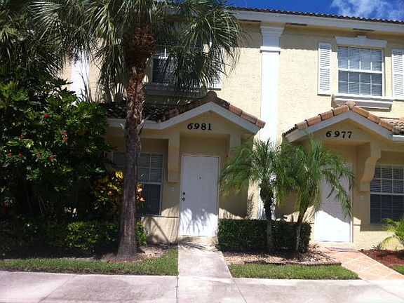 Front View of Townhouse