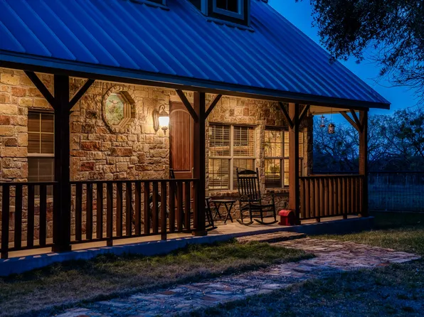 1515 Reeves Rd, Graham, TX 76450