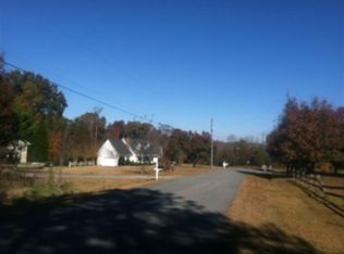 182 Meadow Wood Dr, Gaffney, SC 29341