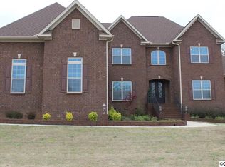 140 Forest Ridge Dr, Huntsville, AL 35806