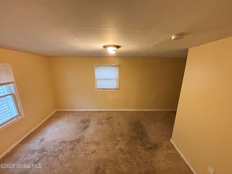 5th image of 77 3rd Avenue