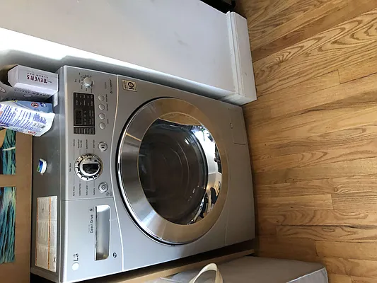 Rented by Voro, LLC | media 5