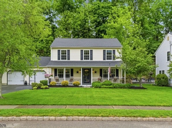 128 Merriam Ave, Newton Town, NJ 07860