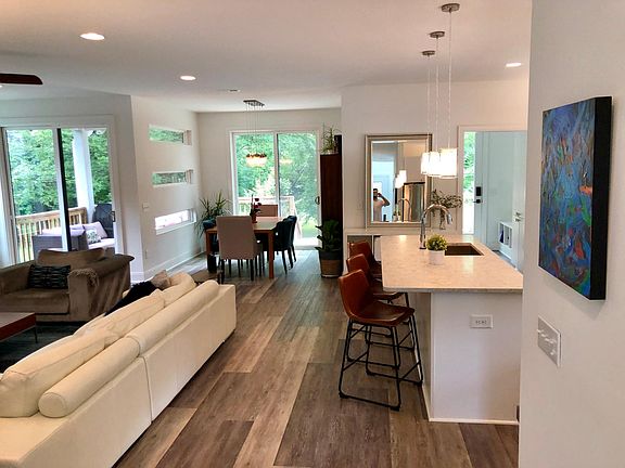 Contemporary open house plan