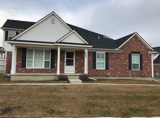 2601 Riversedge Dr #101, Saline, MI 48176