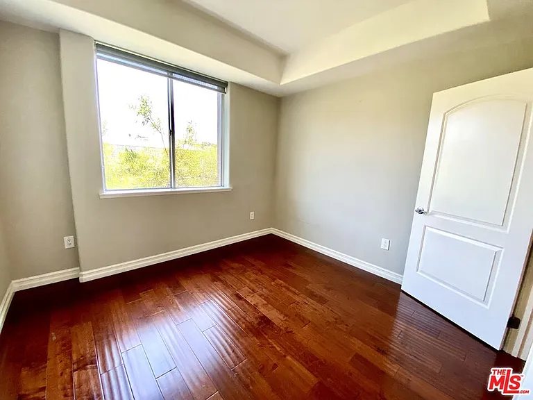 629 Traction Ave #238 — Photo 10