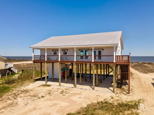 2706 Bienville Blvd, Dauphin Island, AL 36528