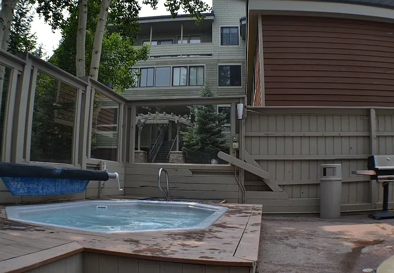 250 Ski Hill Rd #10 — Photo 18