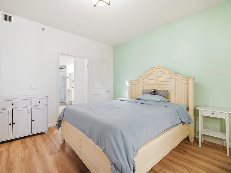201 E Angeleno Ave #205 — Photo 21