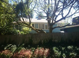 11213 1st Ave NW, Seattle, WA 98177