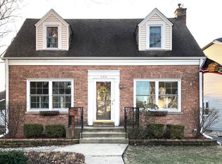 594 S Bryan St, Elmhurst, IL 60126