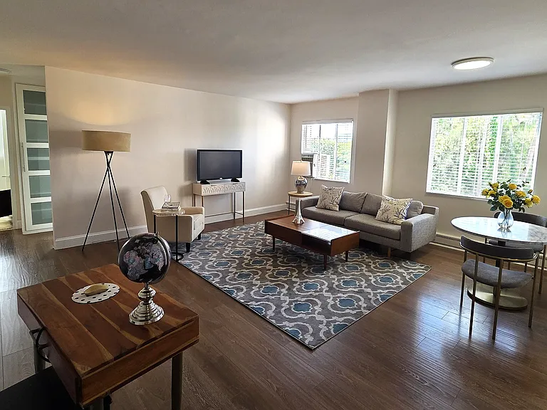 10401 Wilshire Building — Photo 7