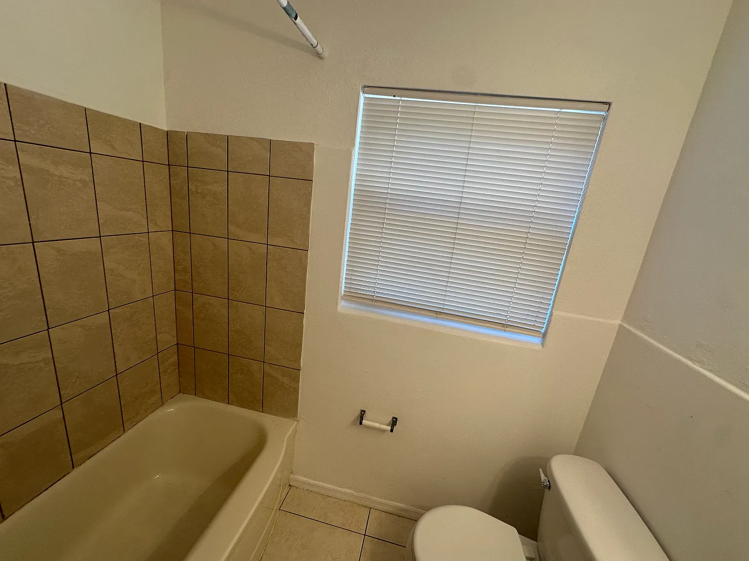 2 bed, 750 sqft, $2,000 — Photo 4