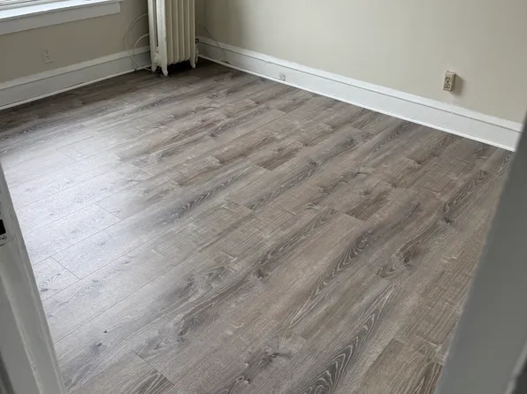 710 Mulford St, Evanston, IL 60202