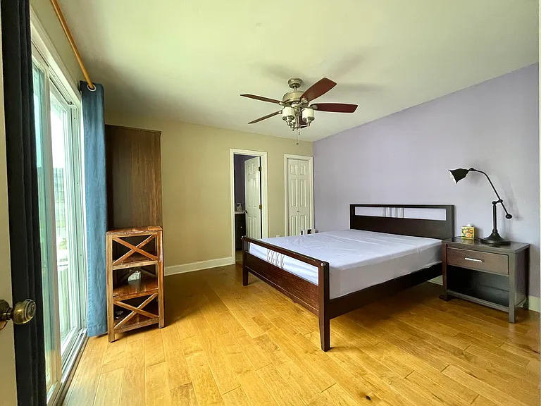 8221 Valdosta Ave — Photo 6
