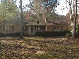 7 Beaverdam Cir, Winterville, GA 30683
