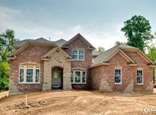 6 Glenmary Rd, Saint Louis, MO 63132