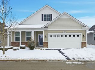 935 Carolina Ct, Hampshire, IL 60140