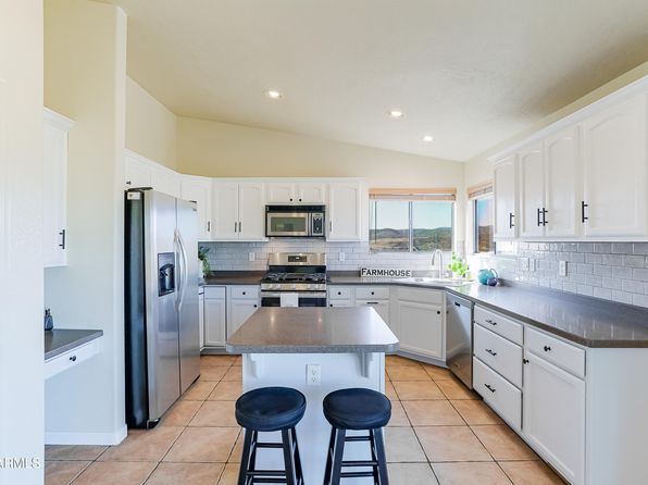Campus area rental source photo 4