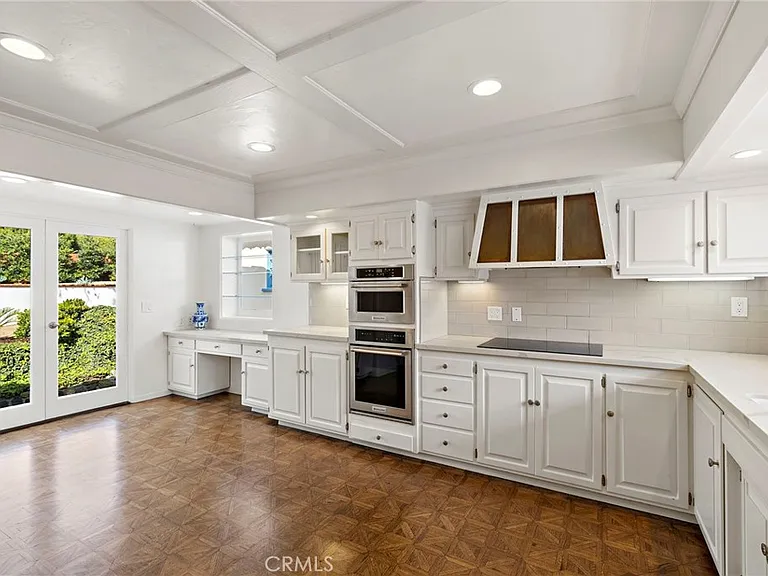 4 Camel Point Dr — Photo 10
