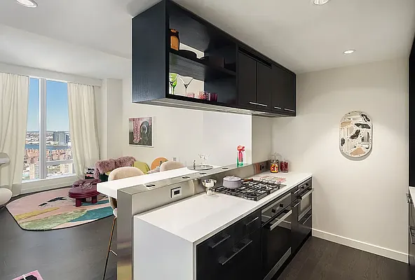 Rented by Villa Spaces Inc. | media 1