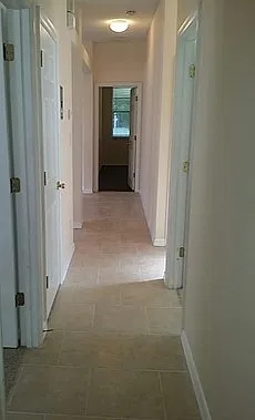 1077 Singleton Cir — Photo 5