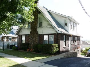 704 3rd St, Lyndhurst, NJ 07071