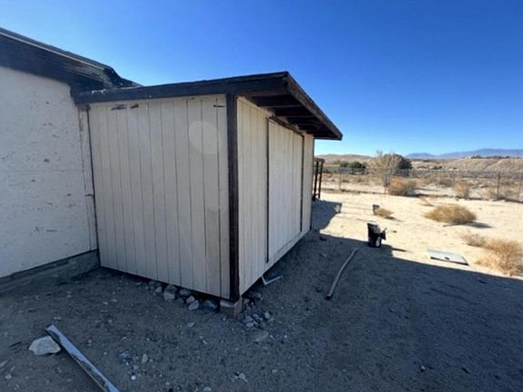 3rd image of 28981 Desert Charm Rd
