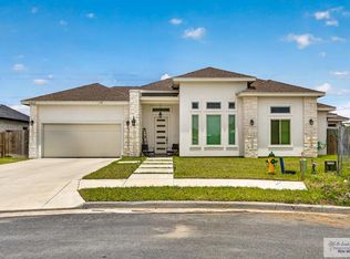 7033 Heliconia Dr, Brownsville, TX 78520