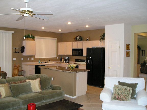 3rd image of 15980 W Wildflower Dr