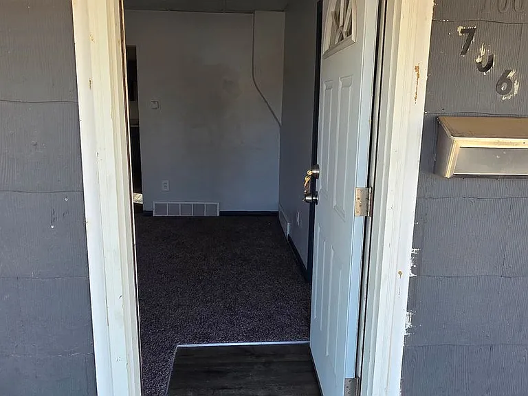 Knight Apartments and Sunlight Townhomes - located in historic downtown Greeley! — Photo 46