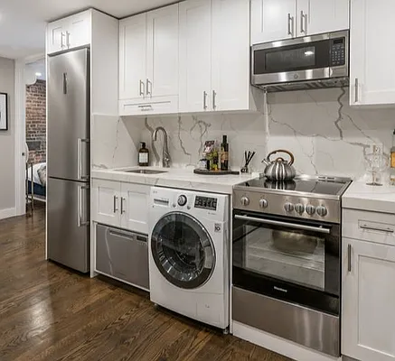 Rented by Douglas Elliman | media 22