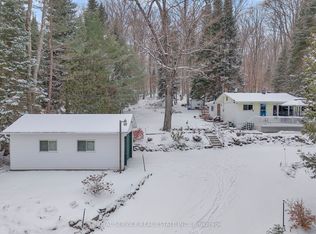 1039 Grace River Rd, Highlands East, ON K0L2Y0