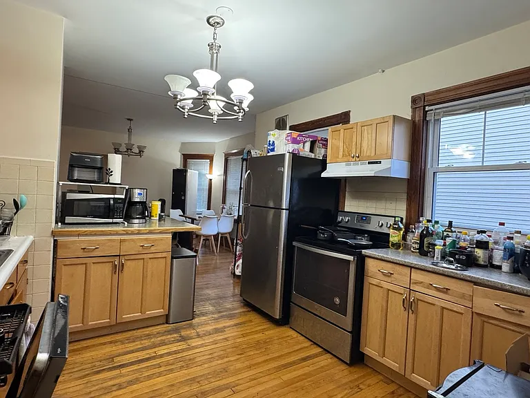346 Faneuil St #1 — Photo 14