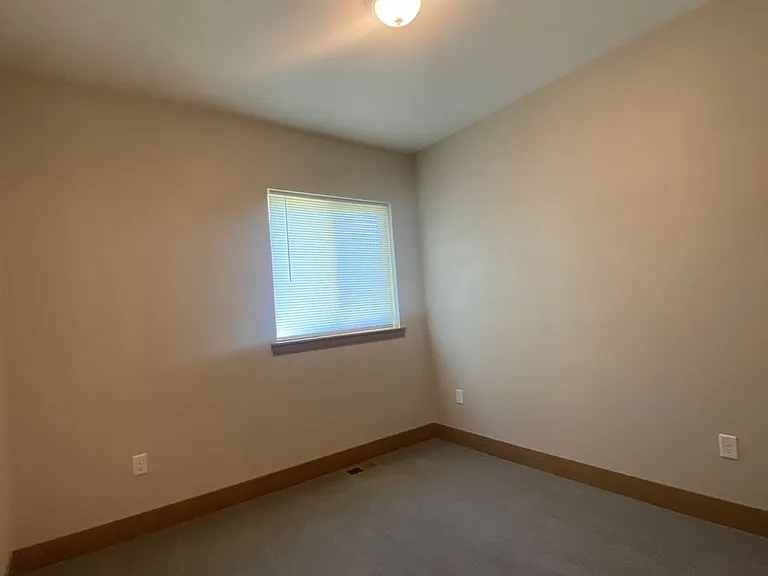 1414 E. 6th Duplex — Photo 14