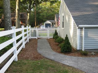 12 June St, Westwood, MA 02090