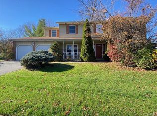 942 Springhouse Rd, Allentown, PA 18104