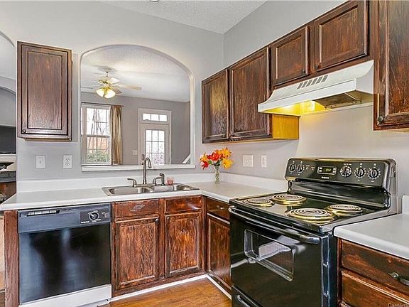 3rd image of 7514 Silver Arrow Dr